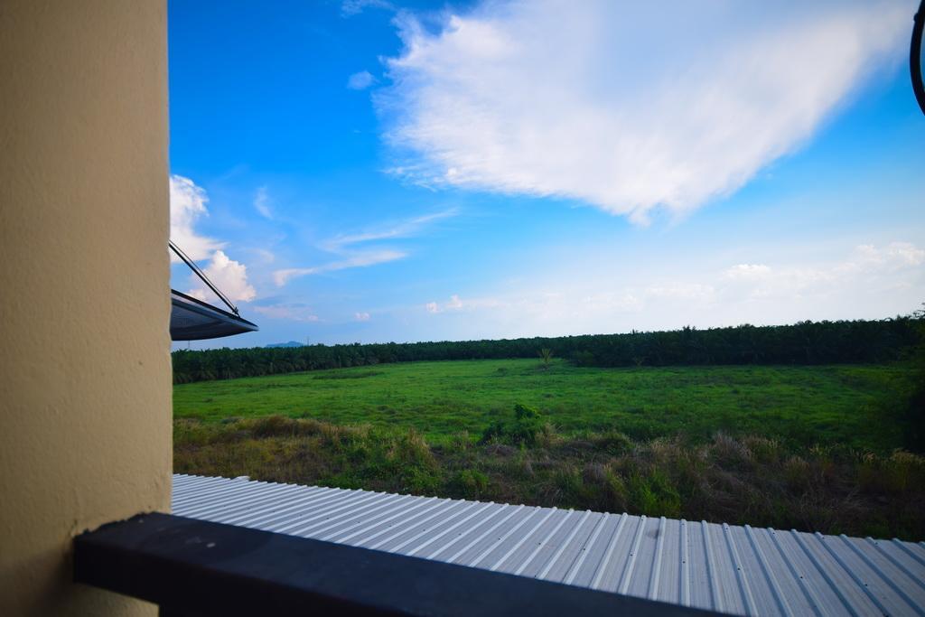 Jc Guesthouse @ Suratthani Airport Surat Thani Buitenkant foto