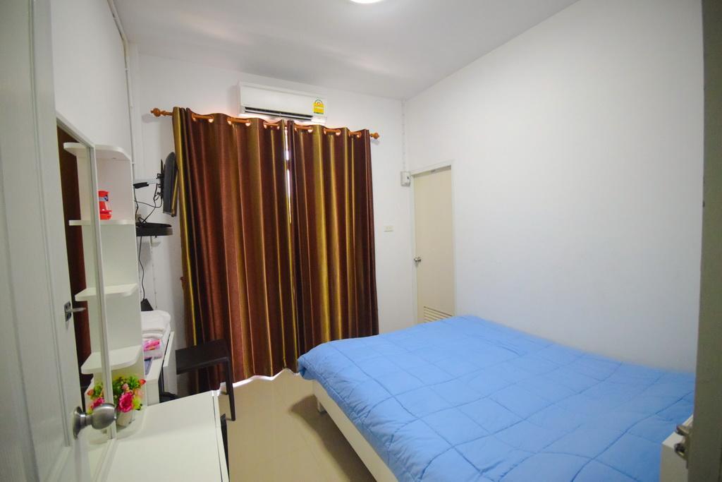 Jc Guesthouse @ Suratthani Airport Surat Thani Buitenkant foto