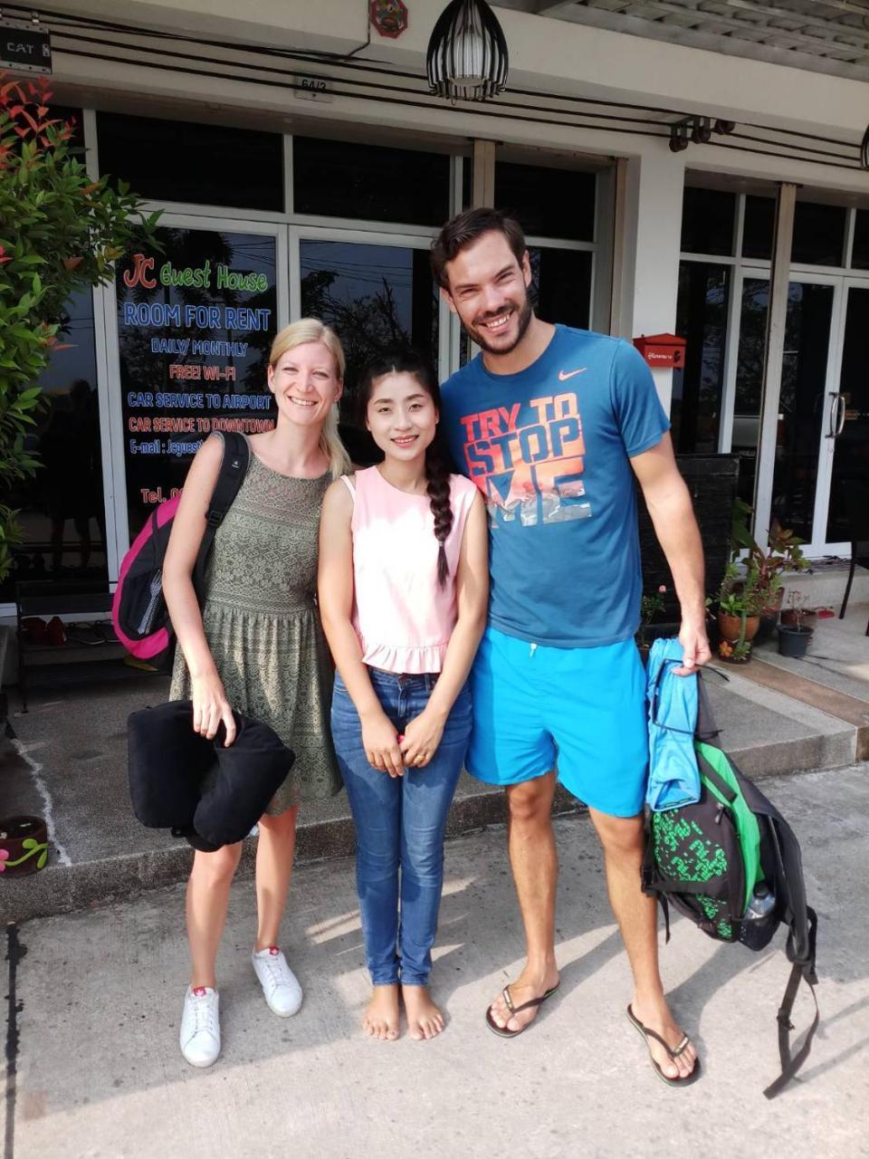Jc Guesthouse @ Suratthani Airport Surat Thani Buitenkant foto