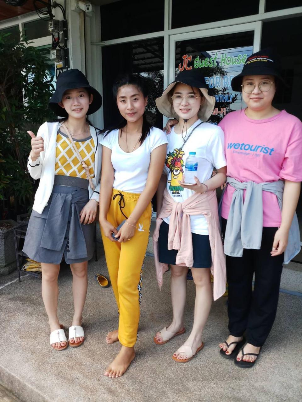 Jc Guesthouse @ Suratthani Airport Surat Thani Buitenkant foto